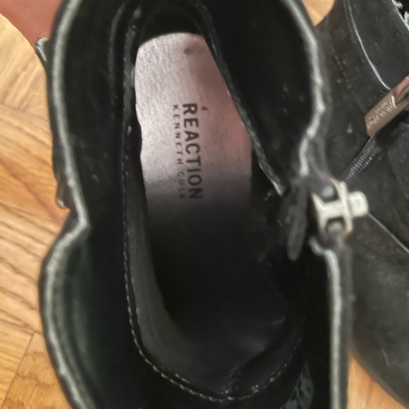 Reaction Kenneth Cole wedge heel bootie - Picture 3 of 6